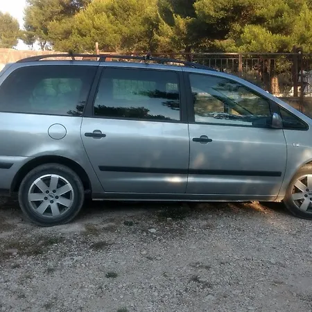 Rruga Gjergj Araniti Апартаменты Саранда
